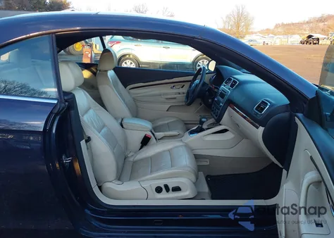 2007 Volkswagen Eos 2.0T from USA, damaged, VIN WVWFA71FX7V001687